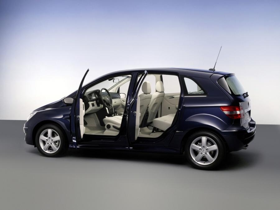  Mercedes-Benz B200 CDI 2005 года  (фото 19 из 22)